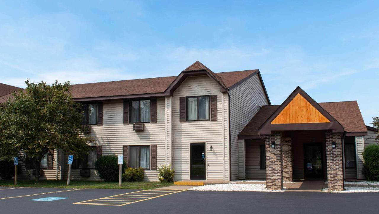 Magnuson Hotel Country Inn Ishpeming Exteriör bild