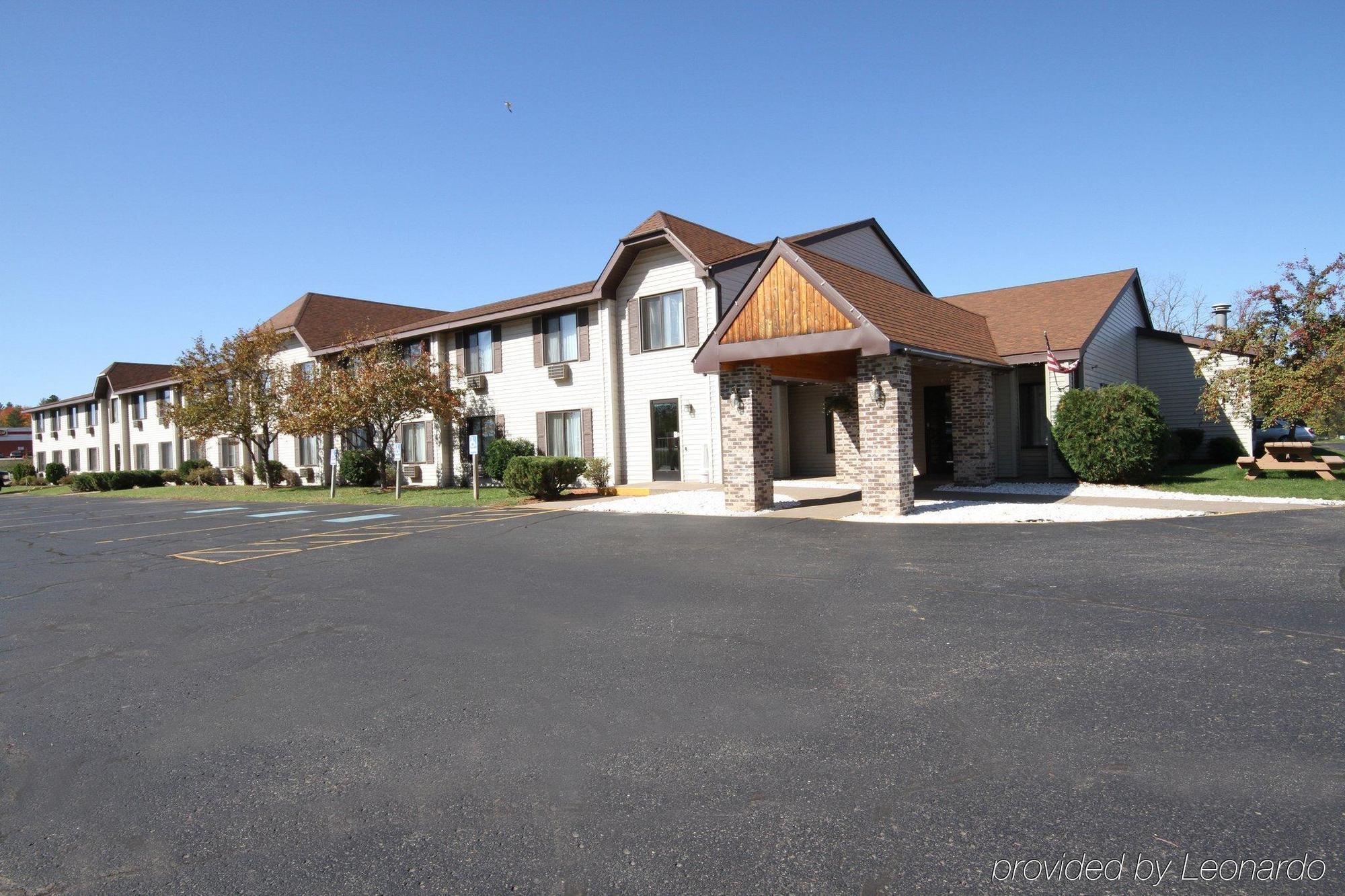 Magnuson Hotel Country Inn Ishpeming Exteriör bild